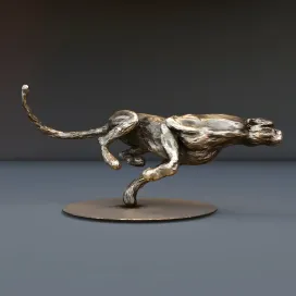 The bronze figure of cheetah